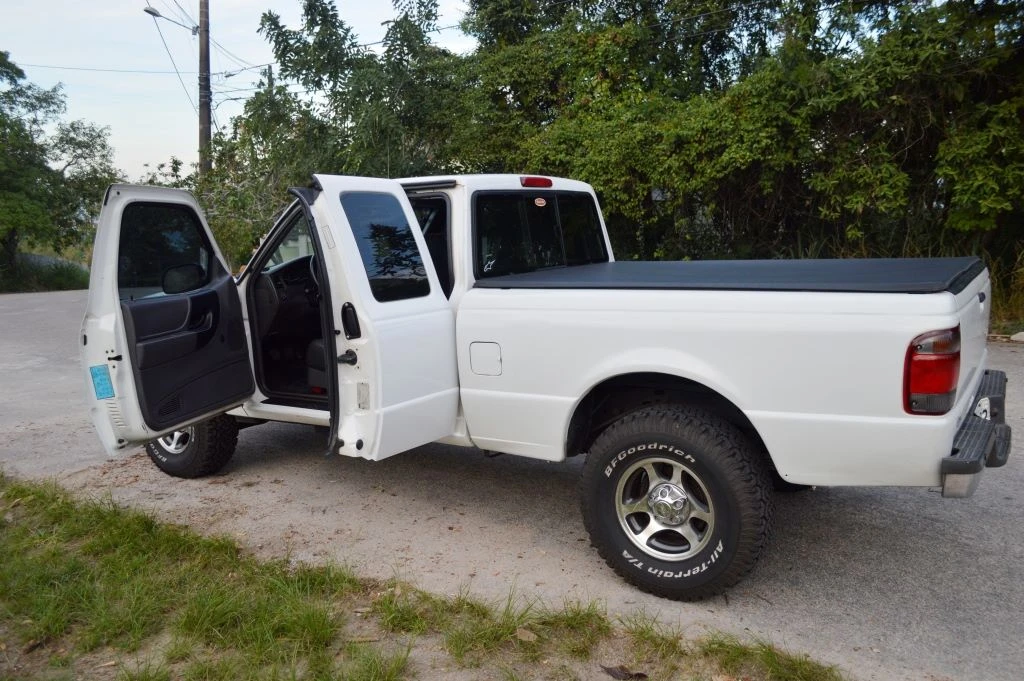Ford Ranger Cabine Estendida com 4 Portas — Uma Lenda Rara nas Estradas!